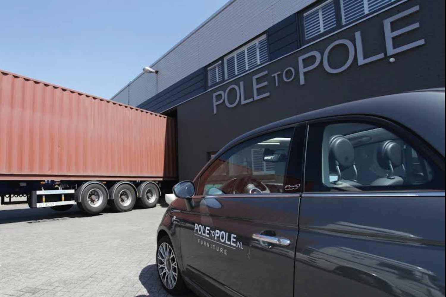 L'Art de l'Assise : Plongez dans l'Univers des Chaises Design PoleToPole - Maestria